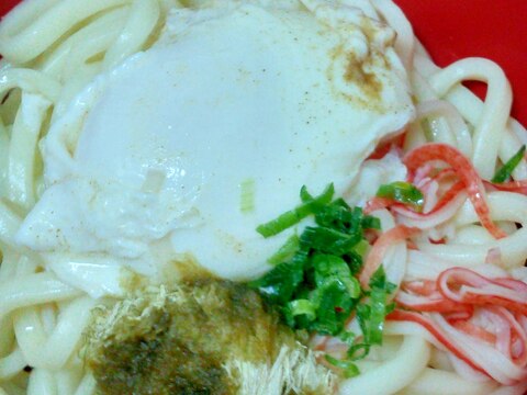 カニかま☆とろろ昆布☆ポーチドエッグぶっかけうどん